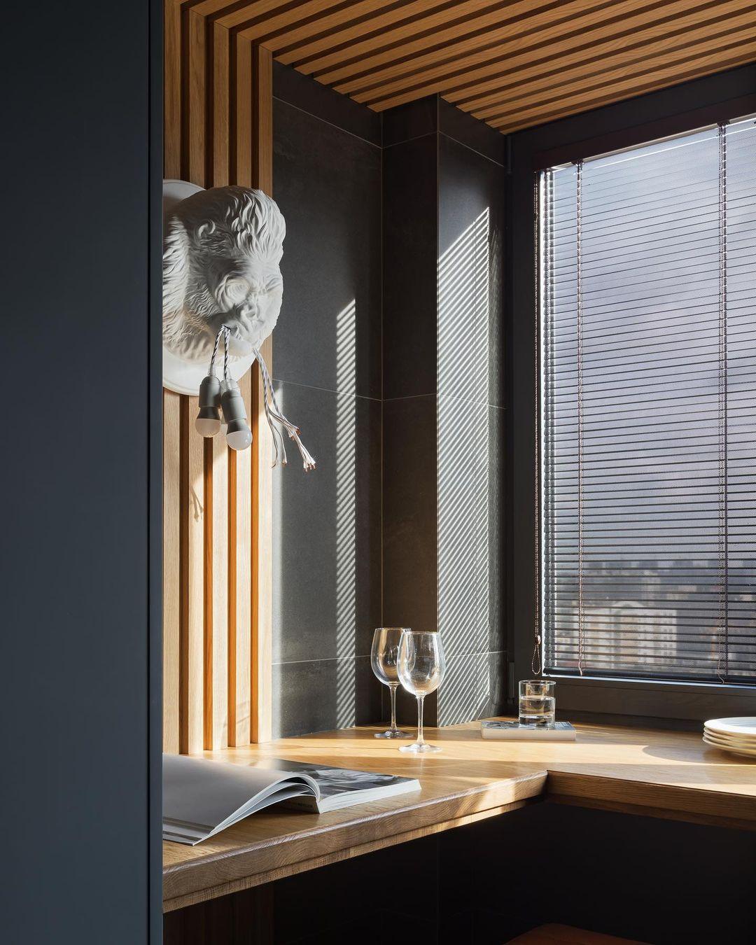 Emlen aplique de pared Premium Elegancia en resina