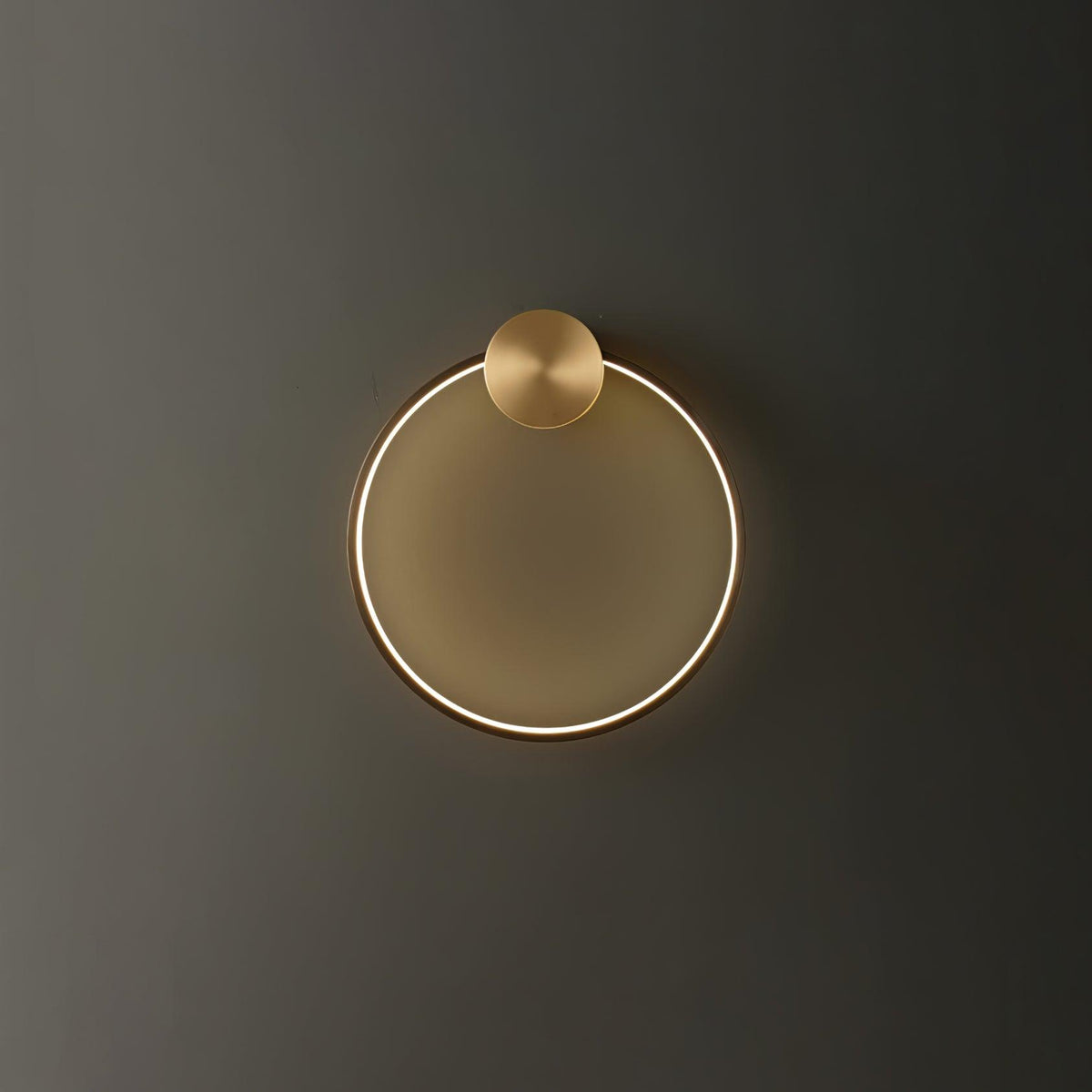 Oriaenne aplique de pared moderno minimalista anillado LED de latón metal