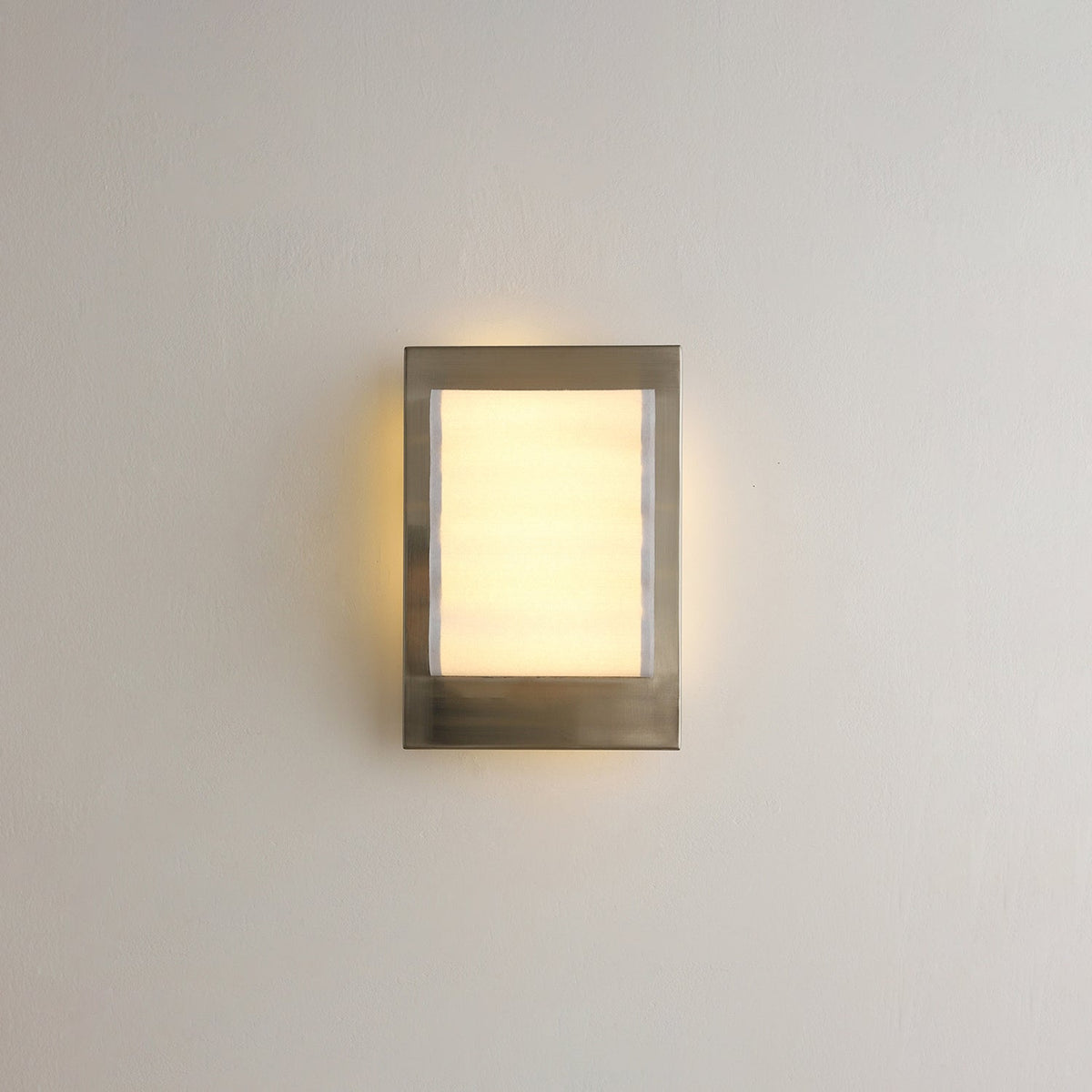 Selisella aplique de pared
