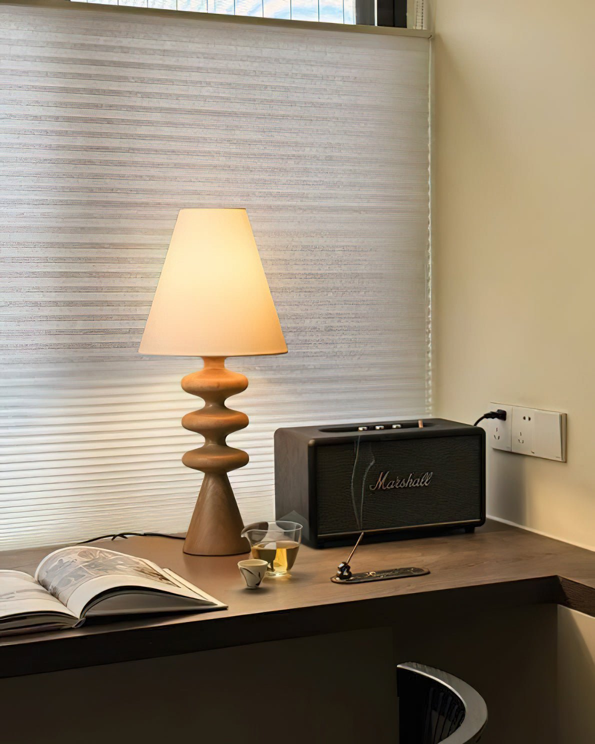 Zelms lámpara de mesa moderna de madera
