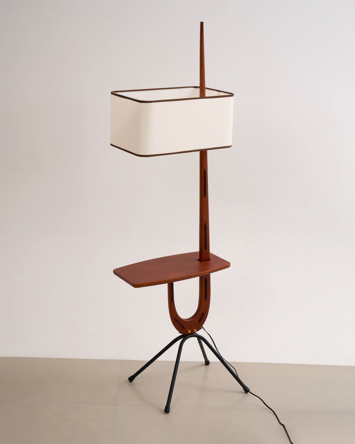 Vemara lámpara de pie de madera estilo mid-century