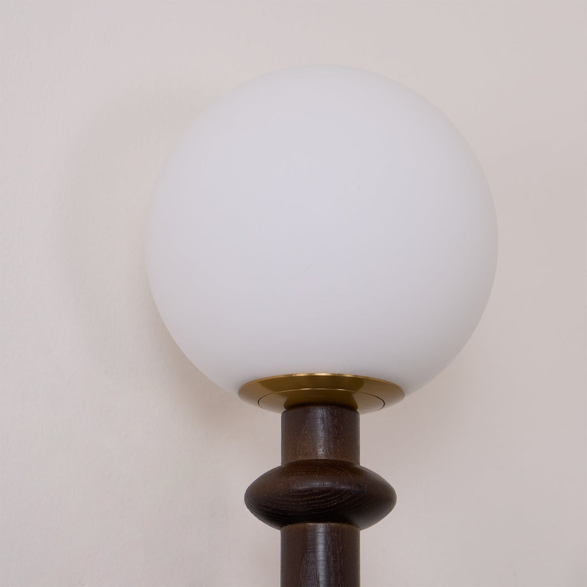 Elmiror aplique de pared elegancia Columna Romana de vidrio y madera