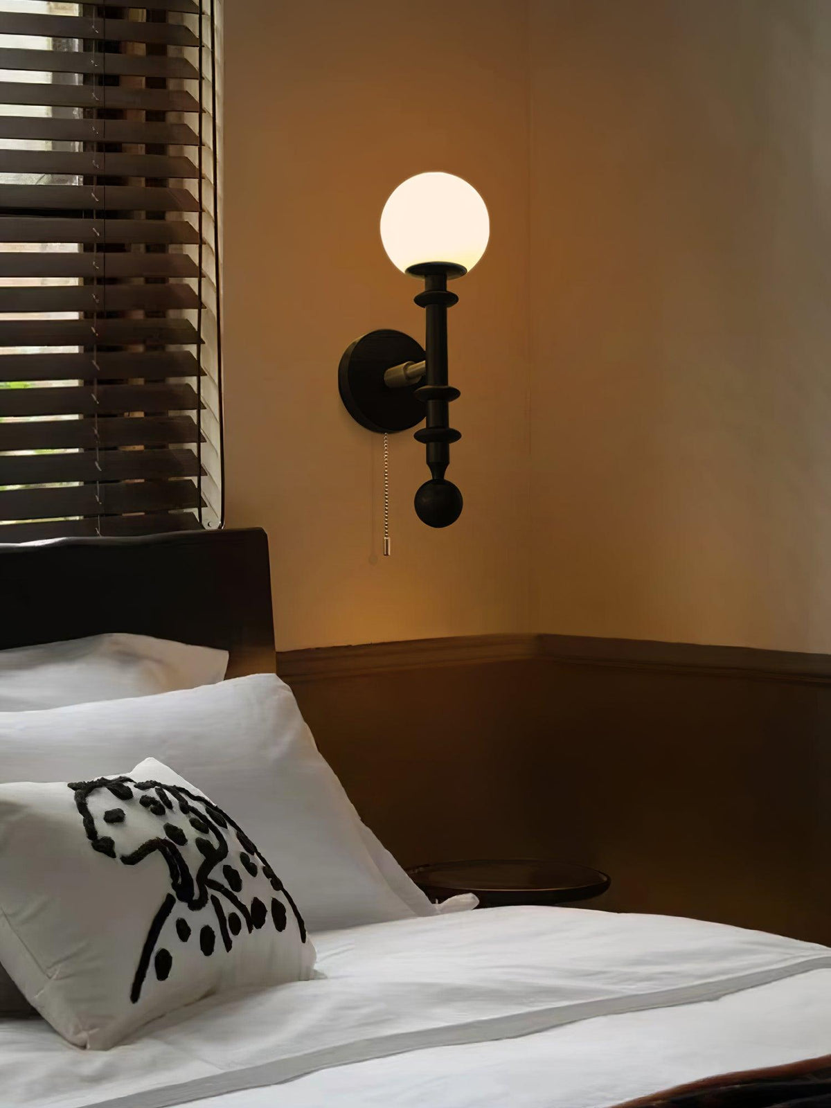Elmiror aplique de pared elegancia Columna Romana de vidrio y madera