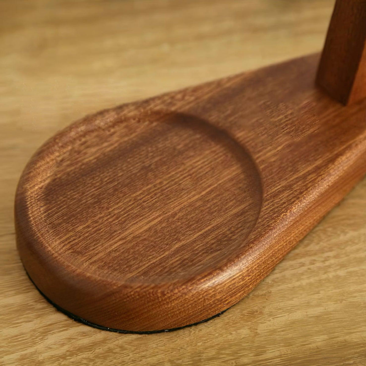 Aldorira lámpara de mesa de madera moderna de mediados de siglo