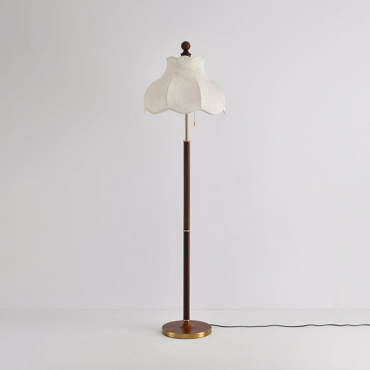 Tulfa lámpara de pie Vintage de madera