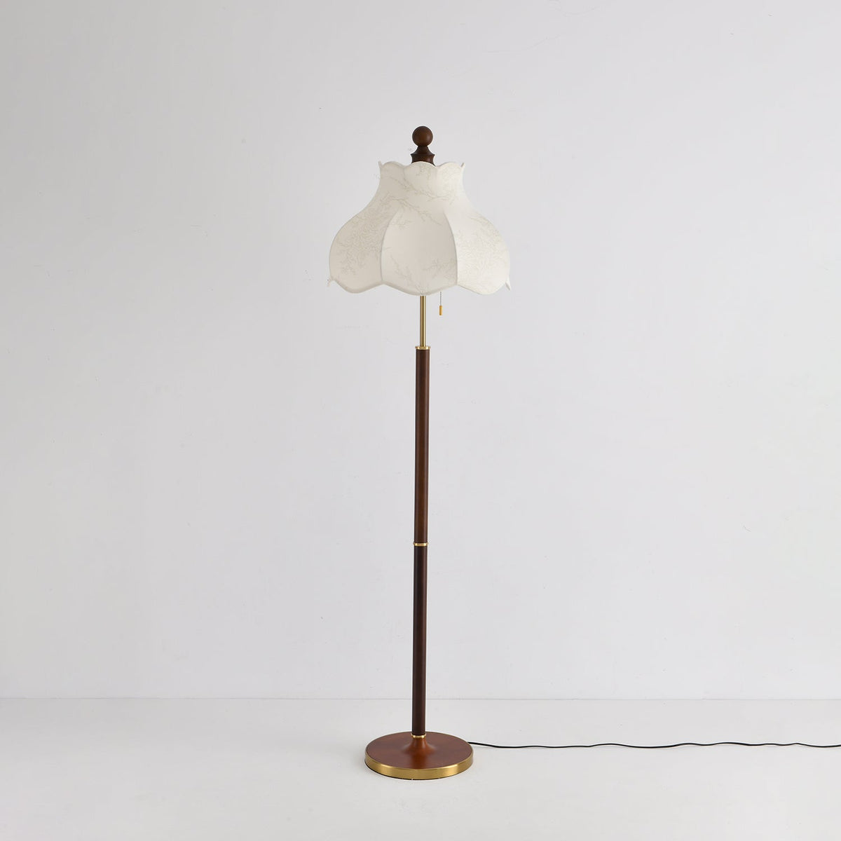 Tulfa lámpara de pie Vintage de madera