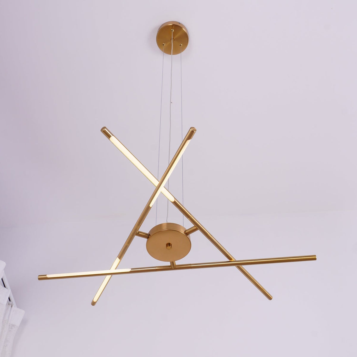 Lumueon lámpara de araña LED giratoria moderna