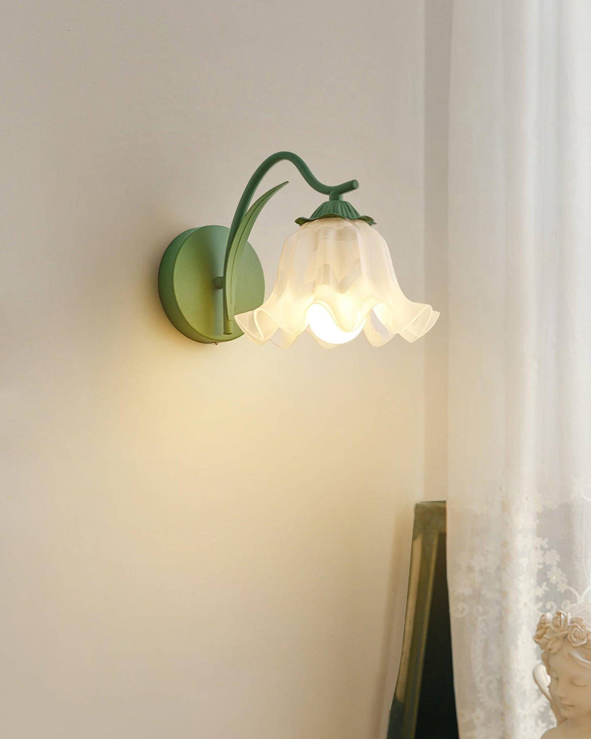 Lily aplique de pared Whimsy Botanical tallo verde color