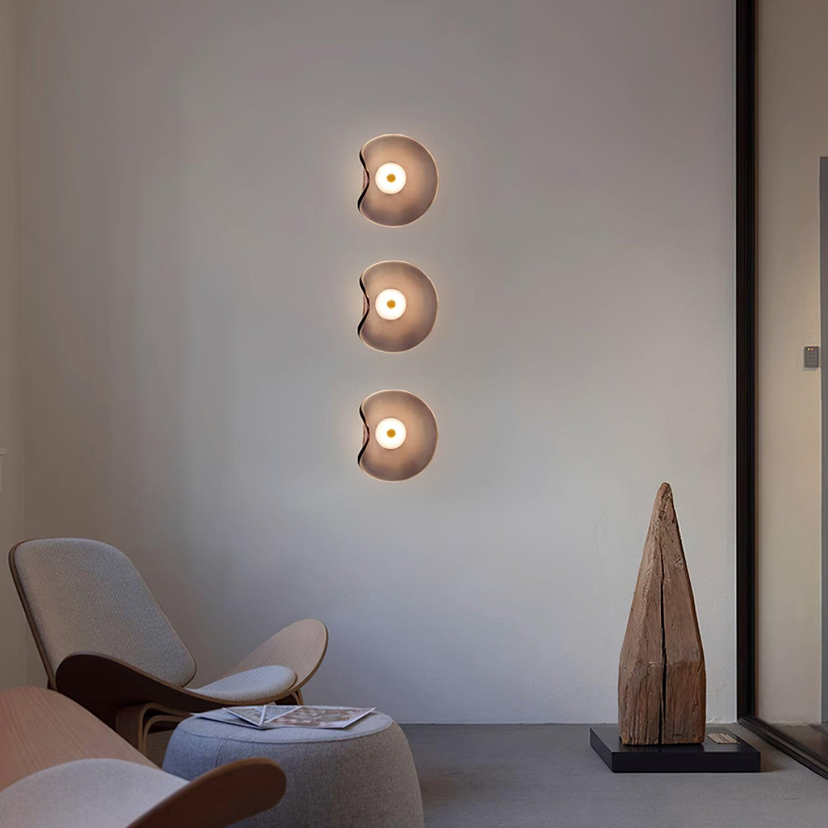 Kira aplique de pared con vidrio ámbar