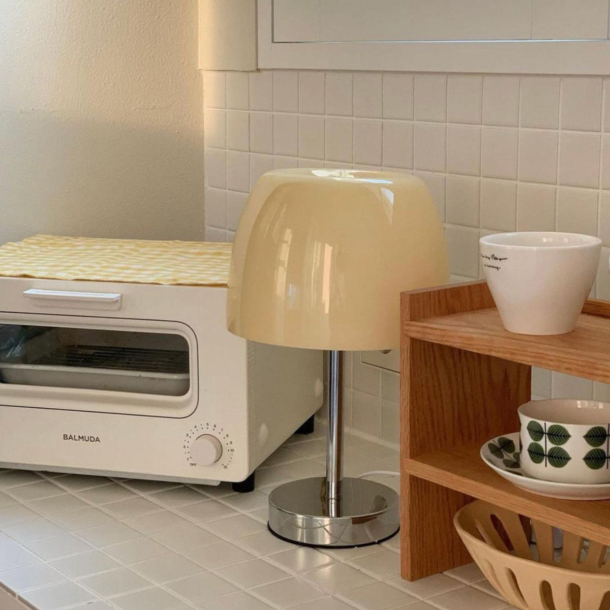 Mirinira lámpara de mesa
