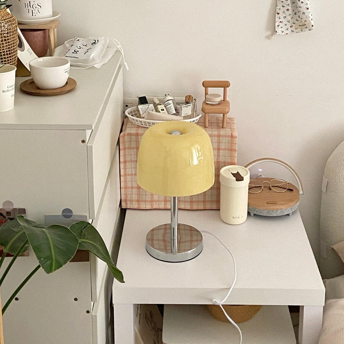 Mirinira lámpara de mesa