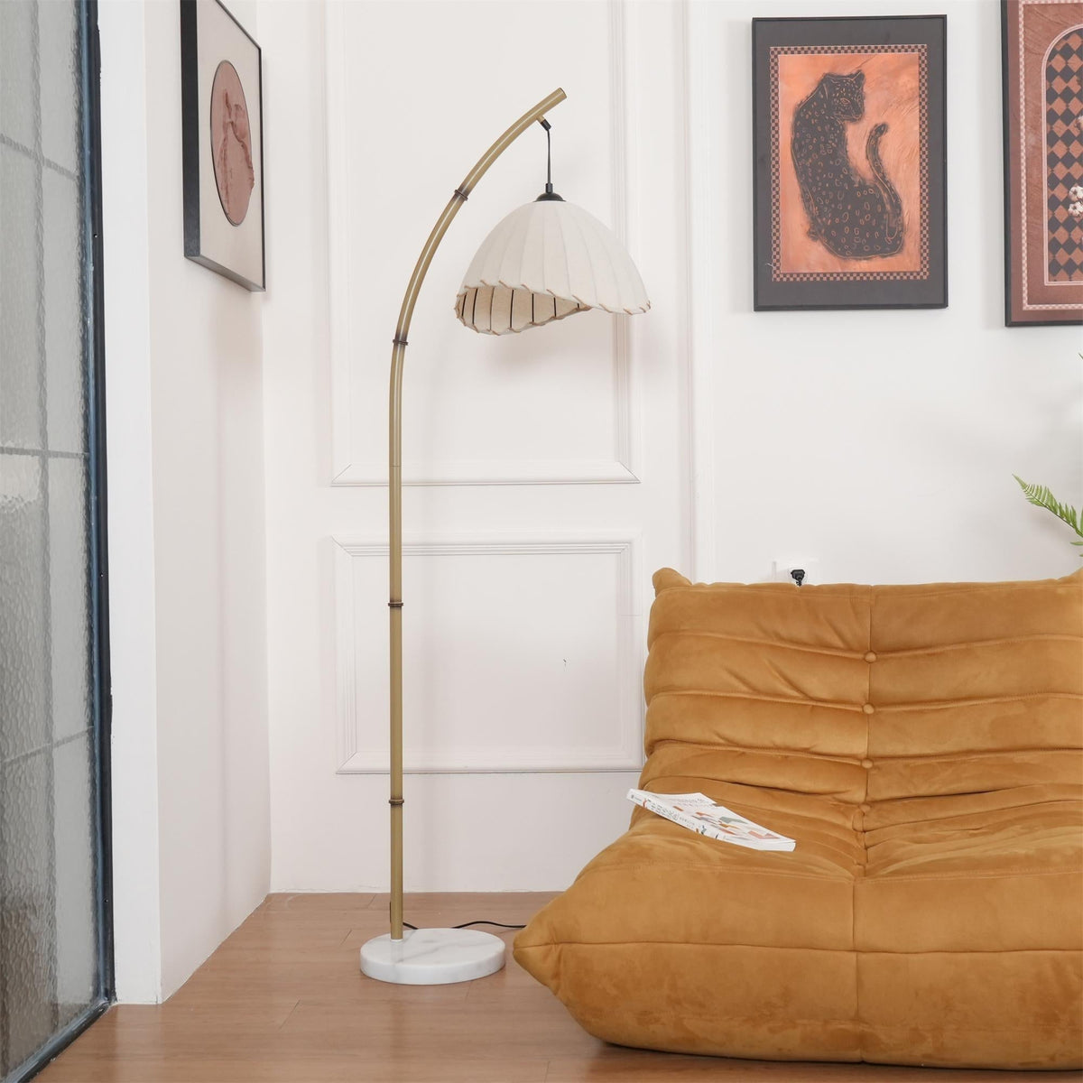 Liveno lámpara de pie minimalista de mármol