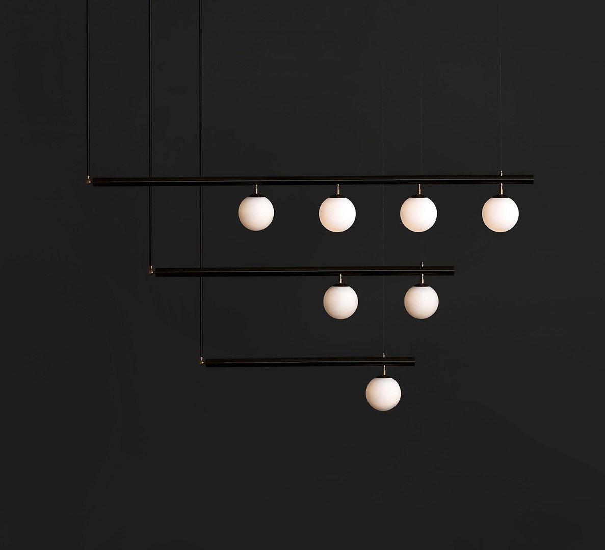 Estix lámpara colgante latón lineal satélite minimalista