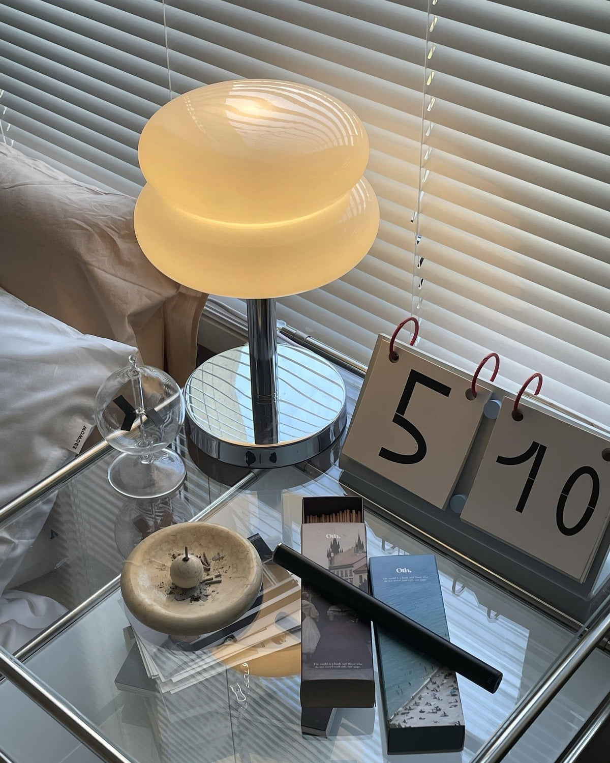 Norah lámpara de mesa moderna
