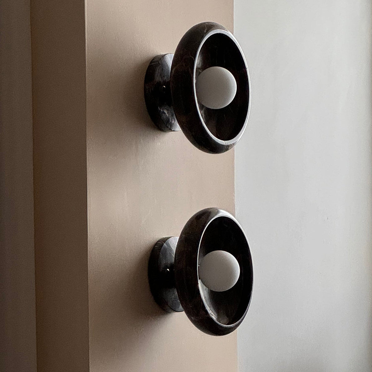 Onvix aplique de pared Natural Onyx