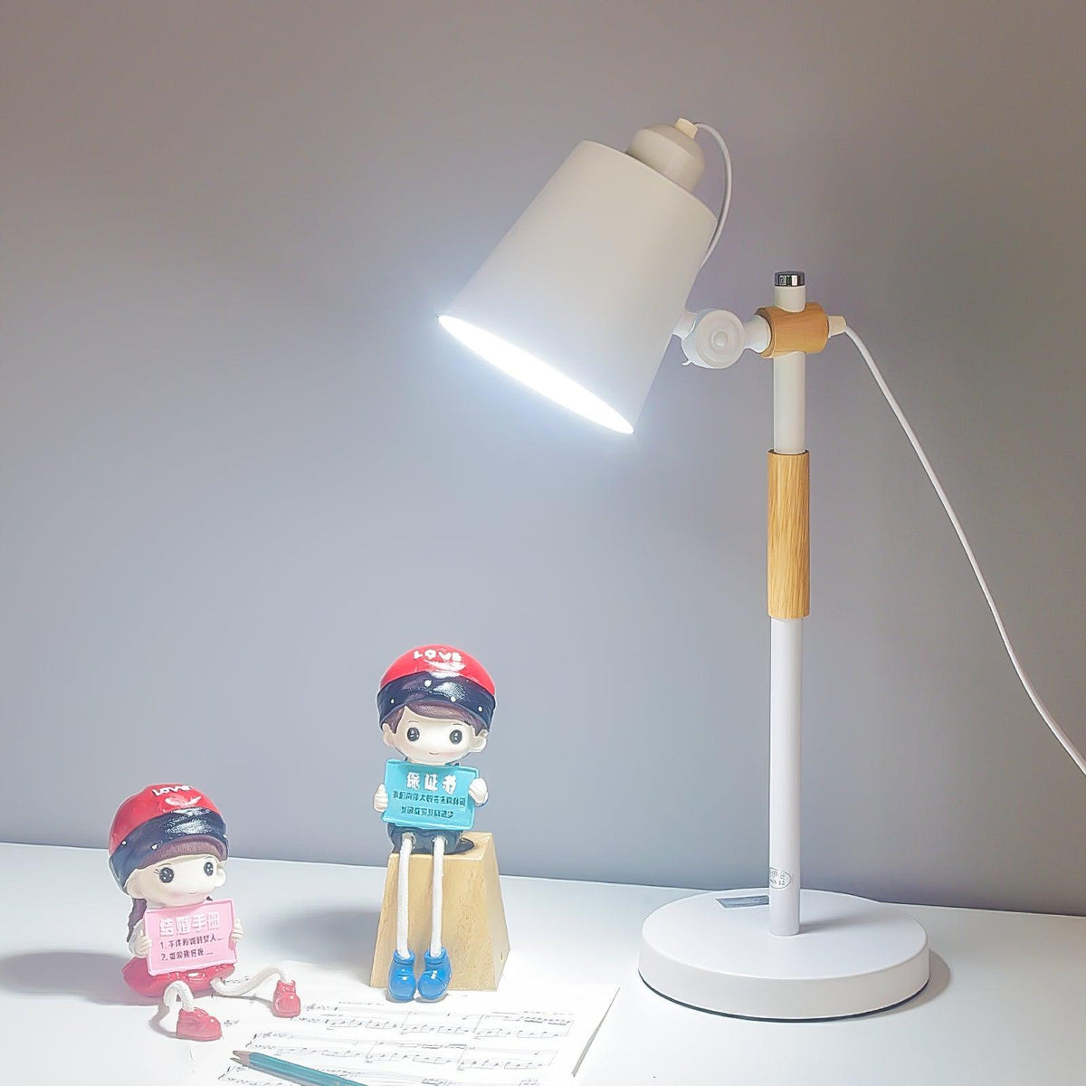 Addyson lámpara de mesa minimalista