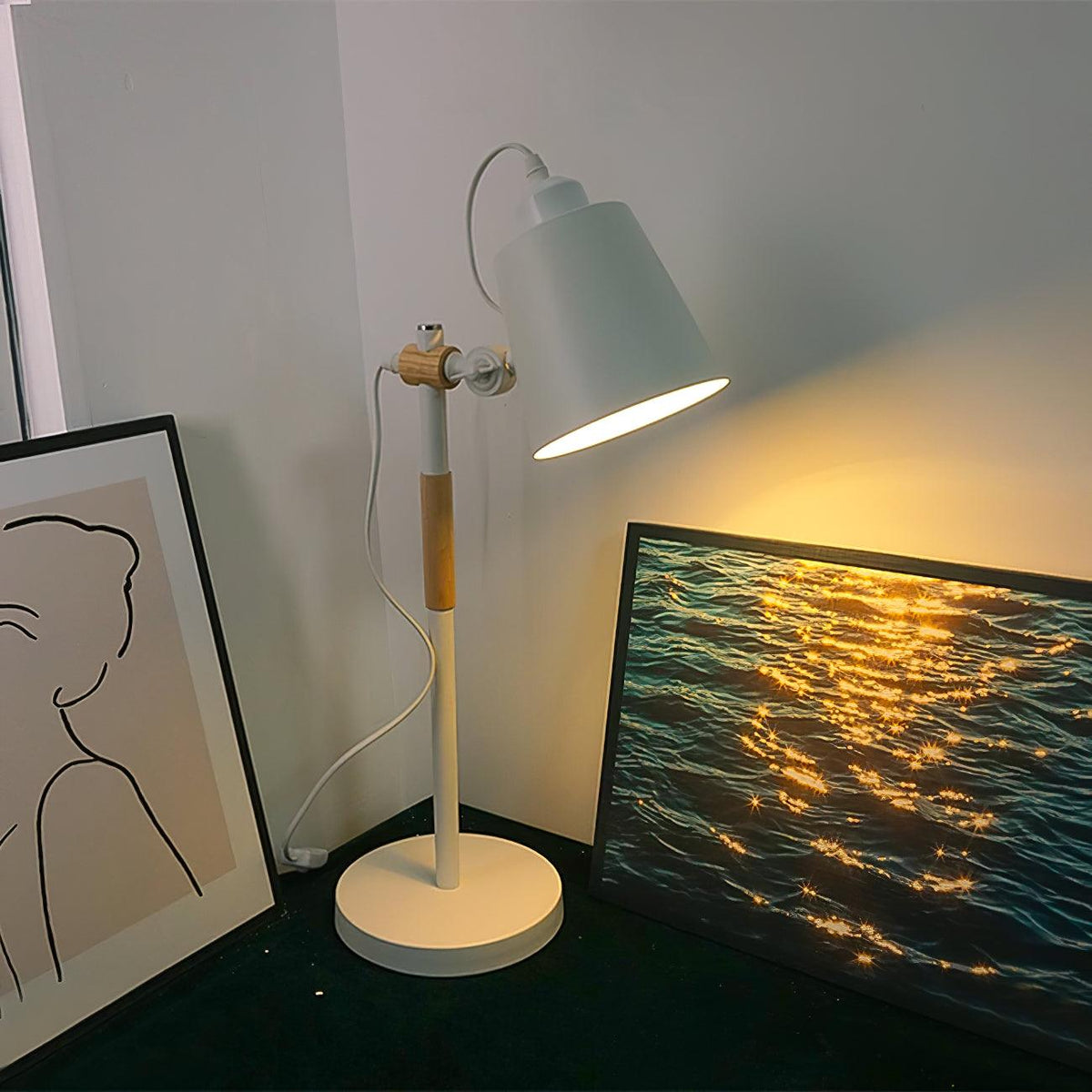 Addyson lámpara de mesa minimalista