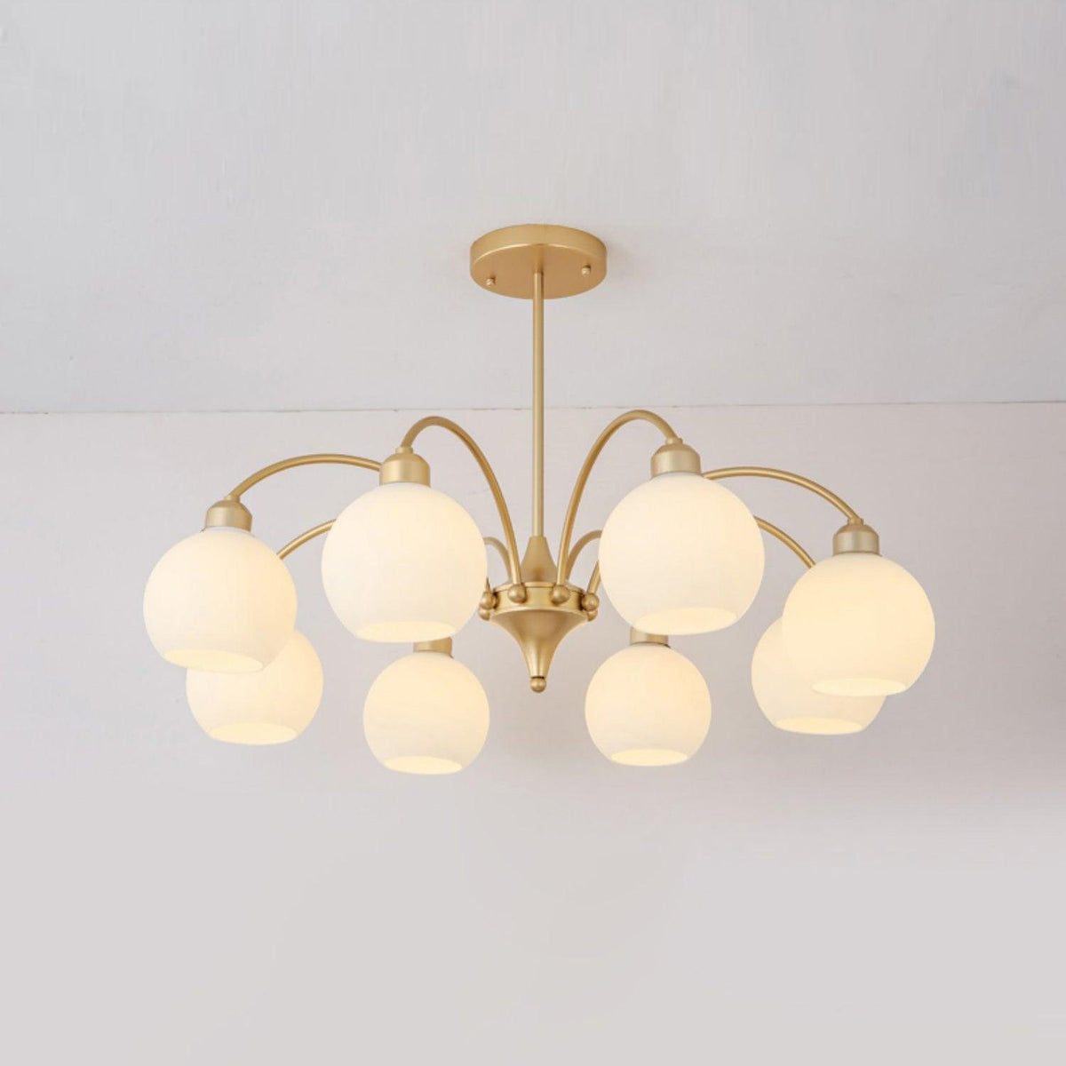 Zusk lámpara de araña esculpida en vidrio dorado moderna 8-Light