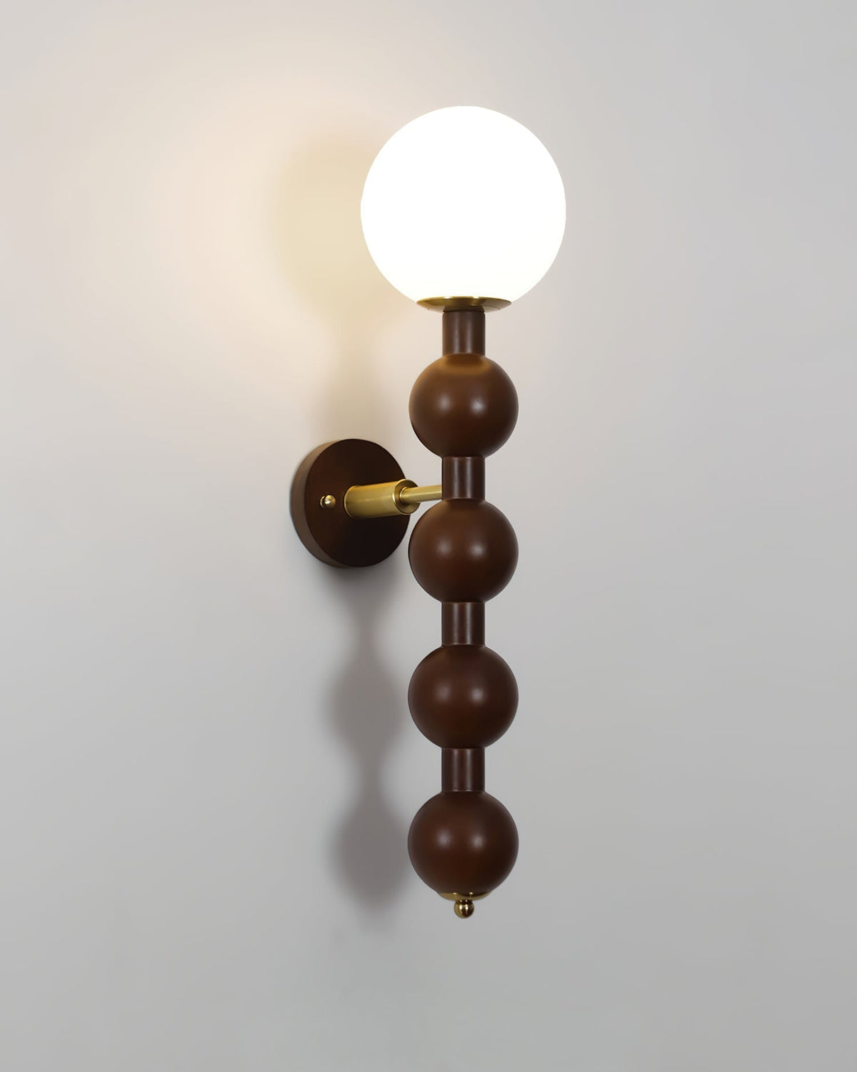 Aplique de pared Gourd en madera, metal y vidrio estilo moderno
