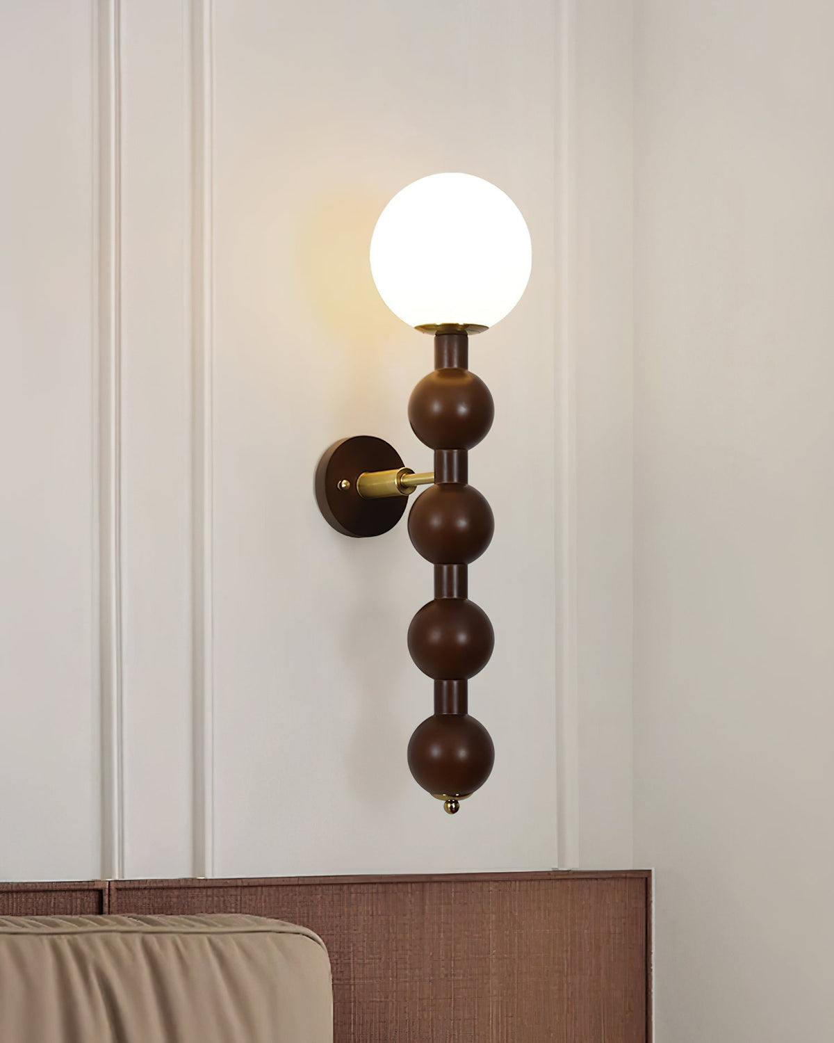 Aplique de pared Gourd en madera, metal y vidrio estilo moderno
