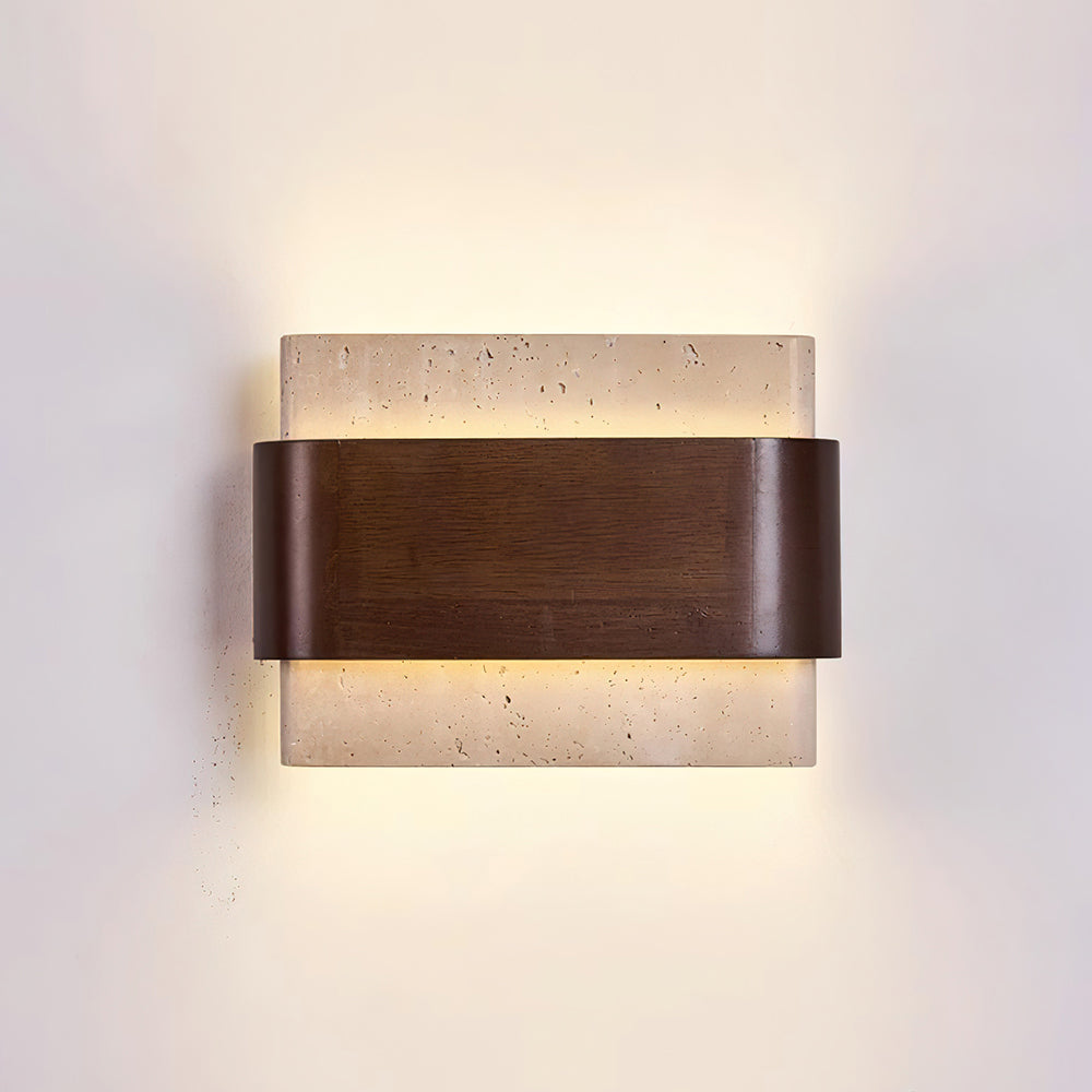 Valeneria aplique de pared travertino con acabado en madera Arco
