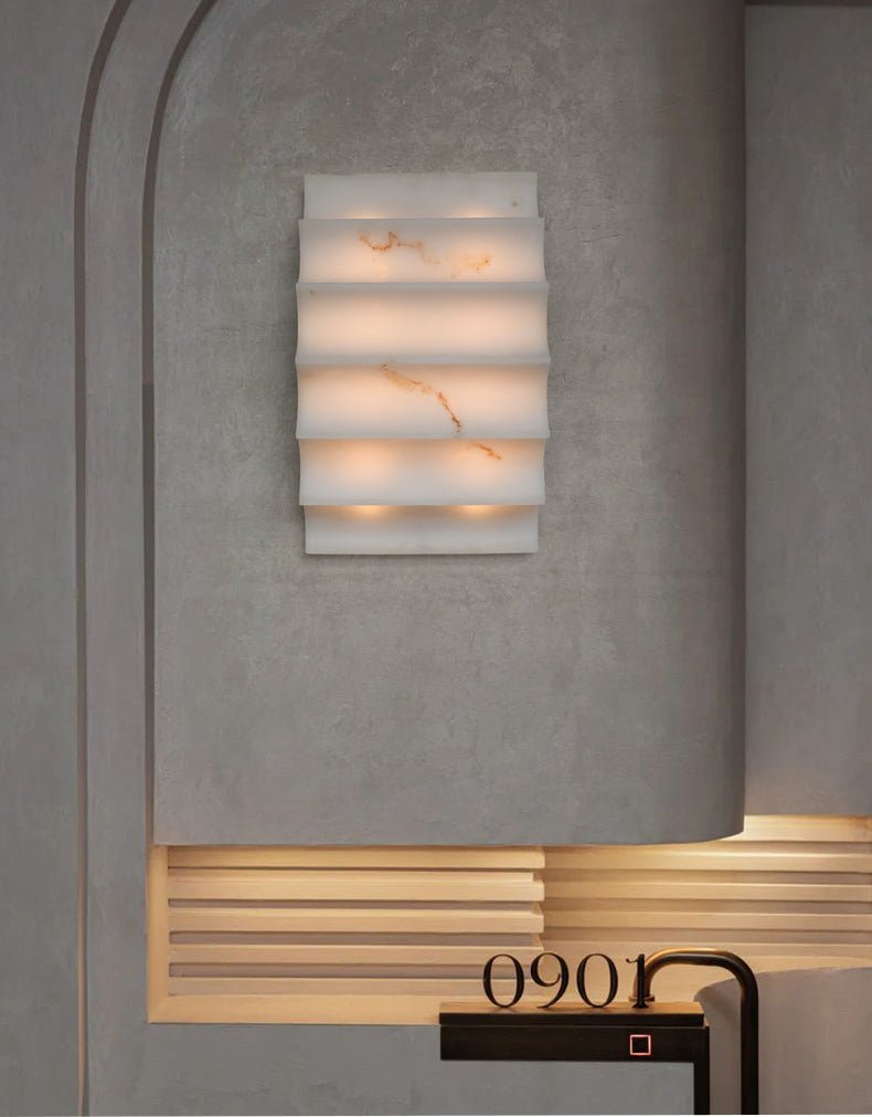 Dolax aplique de pared con paneles de alabastro en capas