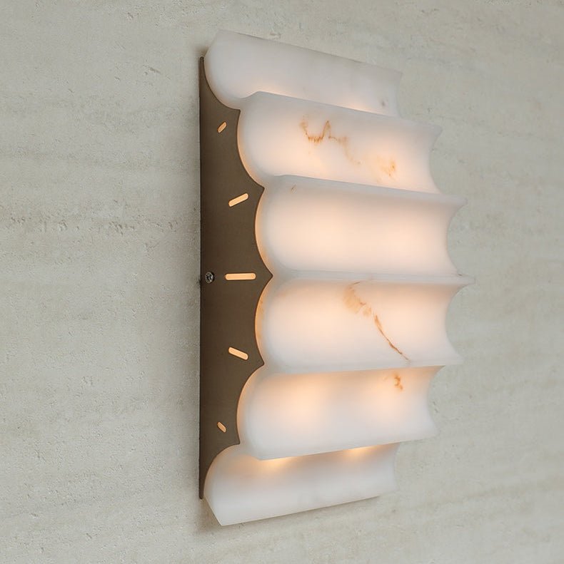 Dolax aplique de pared con paneles de alabastro en capas