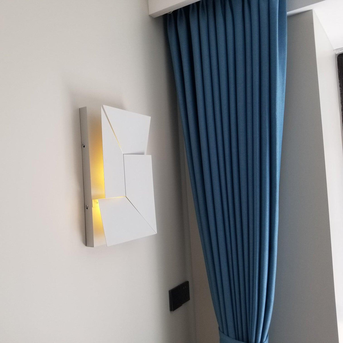 Arthaen aplique de pared Shadows Grand