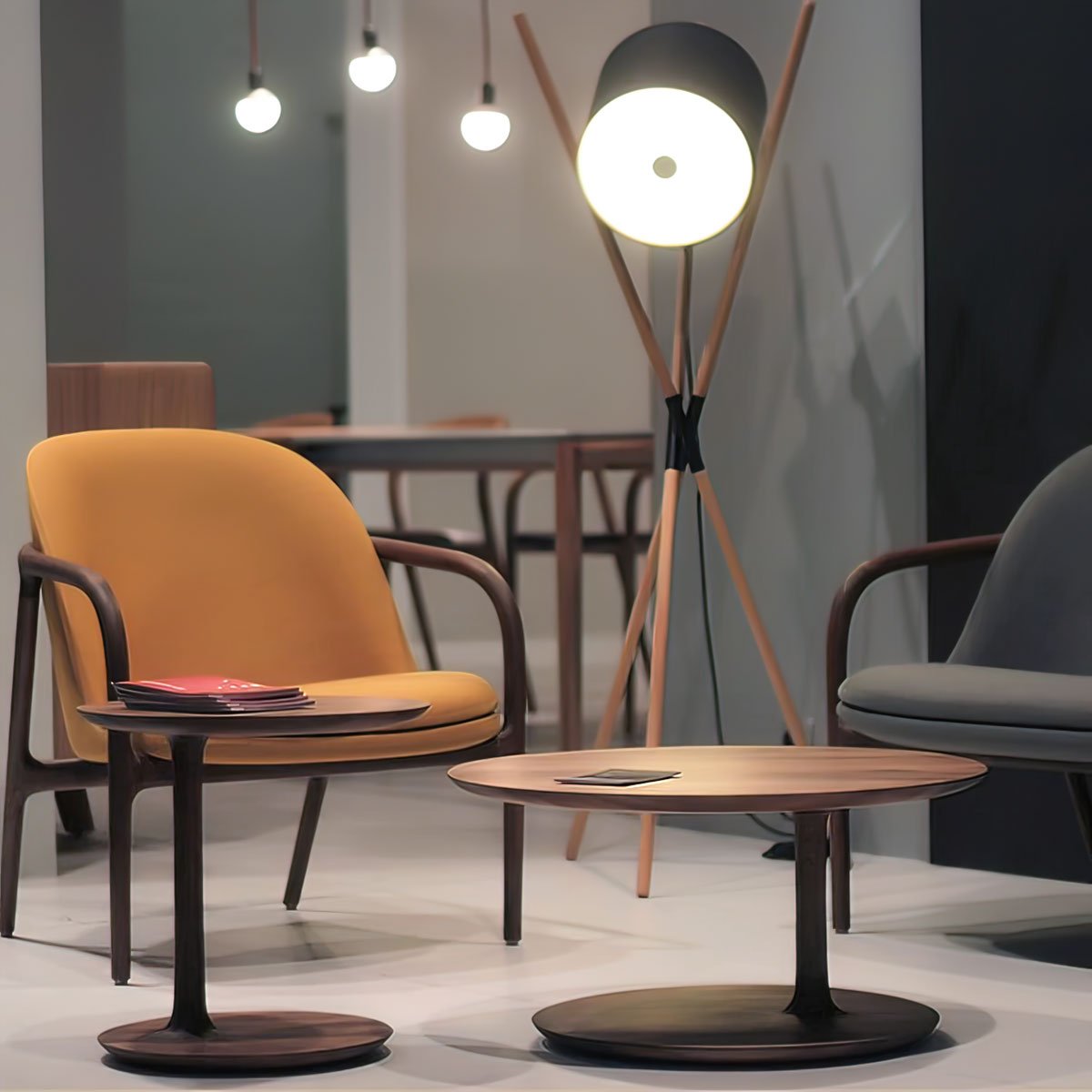 Syloena lámpara de pie contemporánea de madera