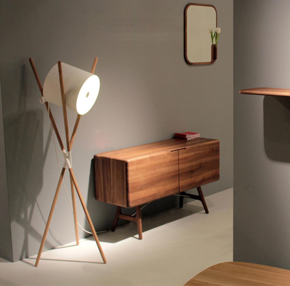 Syloena lámpara de pie contemporánea de madera