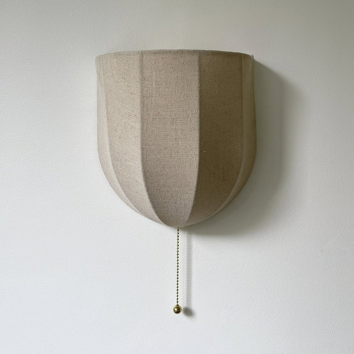 Griswold aplique de pared con tejido lino natural