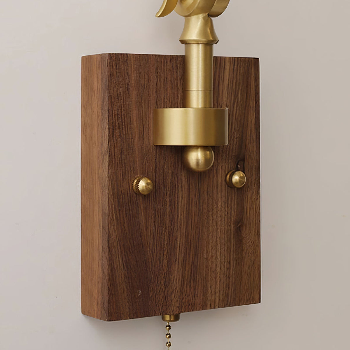 Aplique de pared con brazo ajustable y pantalla plisada, base de nogal, estilo vintage para tareas