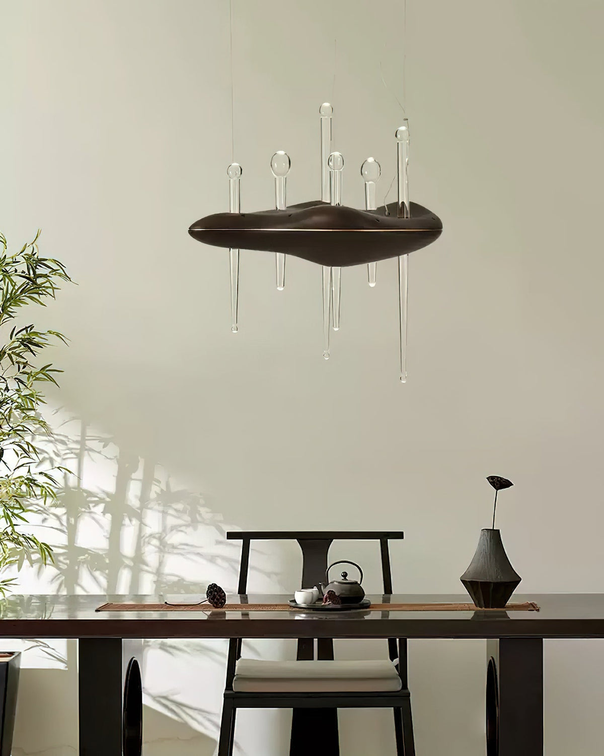 Umare lámpara colgante Whimsical de vidrio y madera