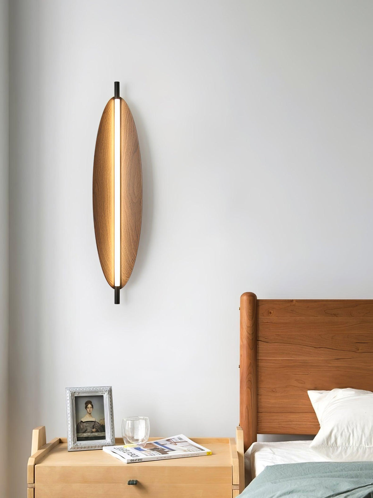 Orsoriel aplique de pared moderno y minimalista con acabado de tablero