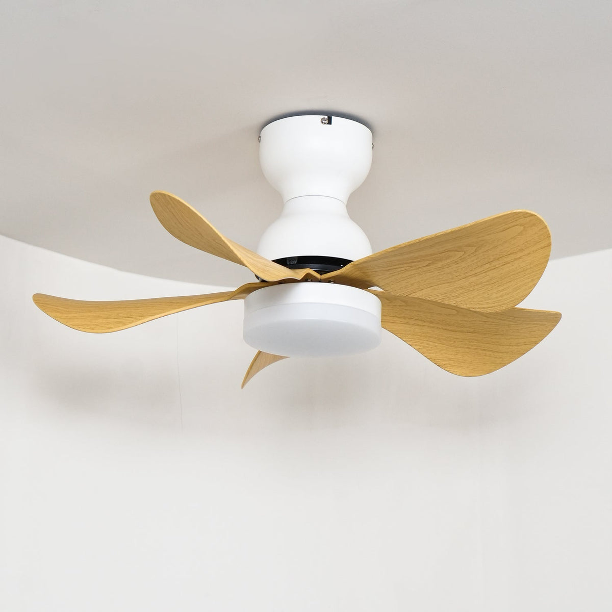 Elvanelle ventilador de techo con luz de madera