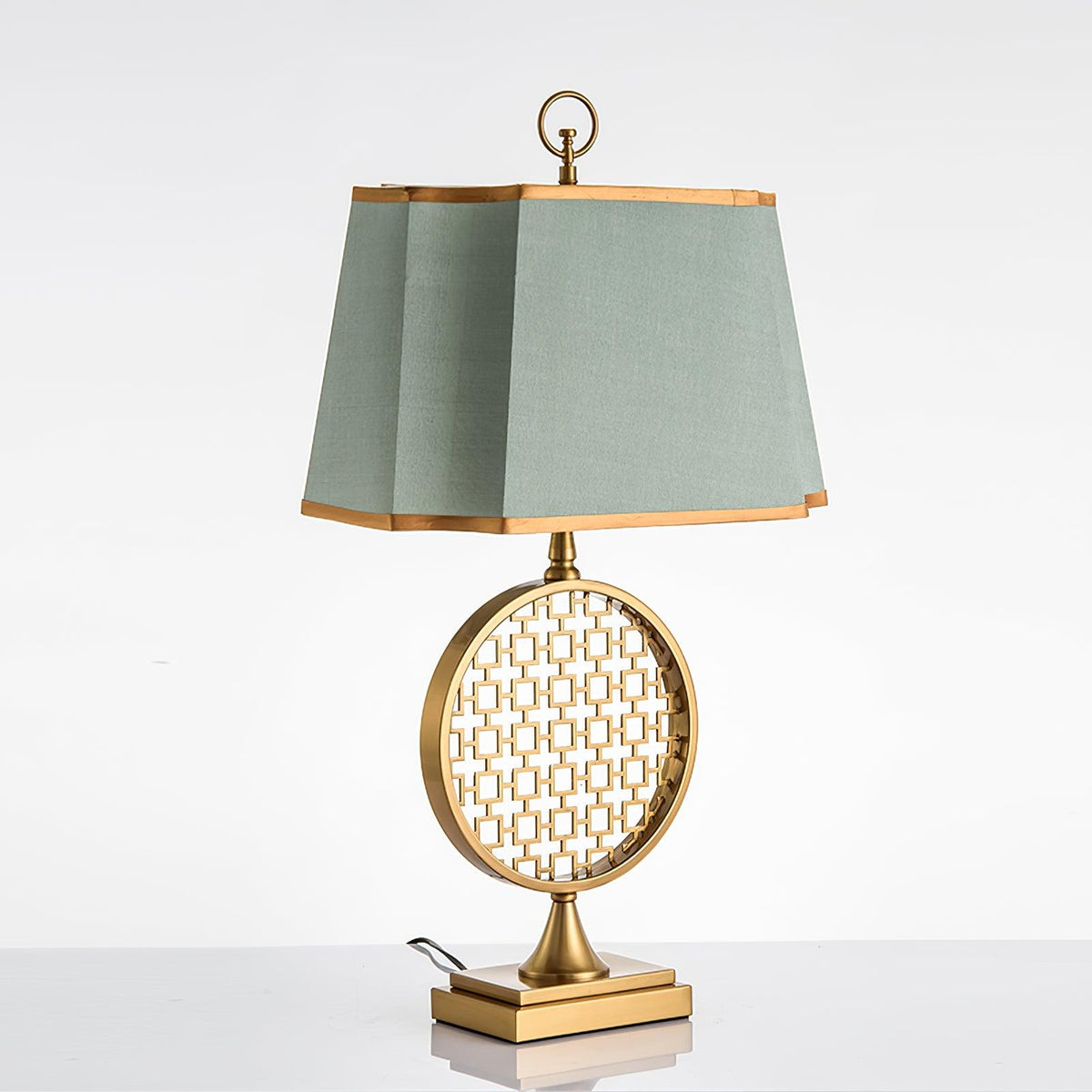 Lineine lámpara de mesa con tejido glam