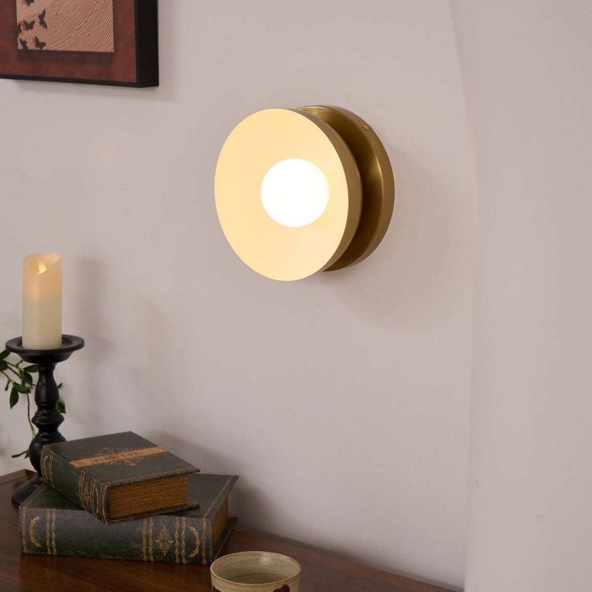 Eirearia aplique de pared moderno minimalista con diseño de eclipse solar en latón y vidrio