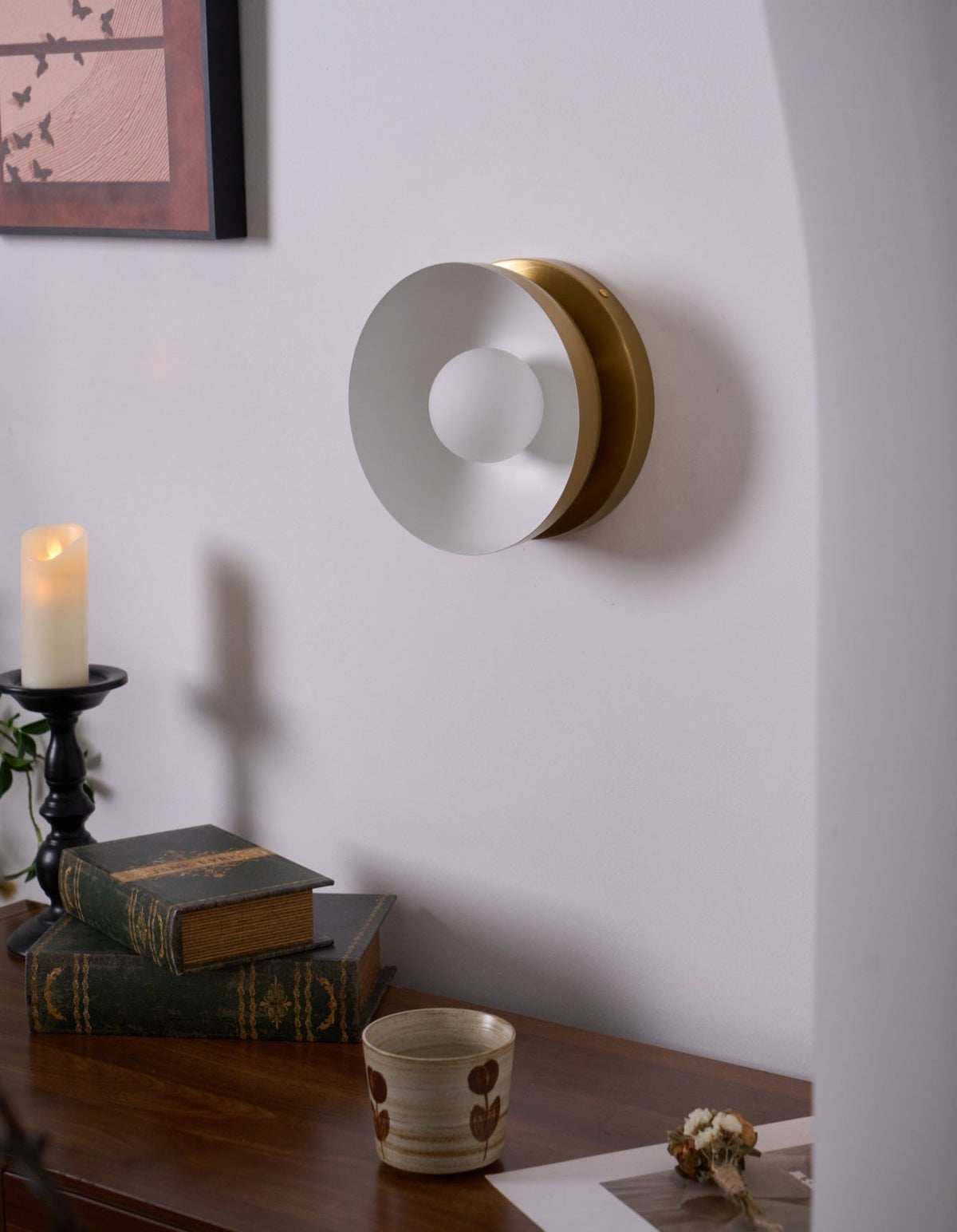 Eirearia aplique de pared moderno minimalista con diseño de eclipse solar en latón y vidrio