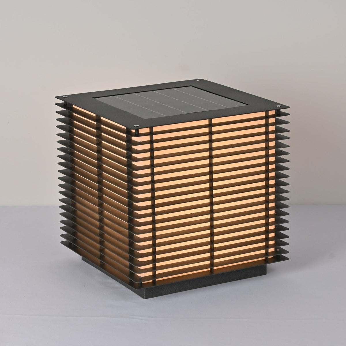 Eryon luminaria exterior Solar Grid