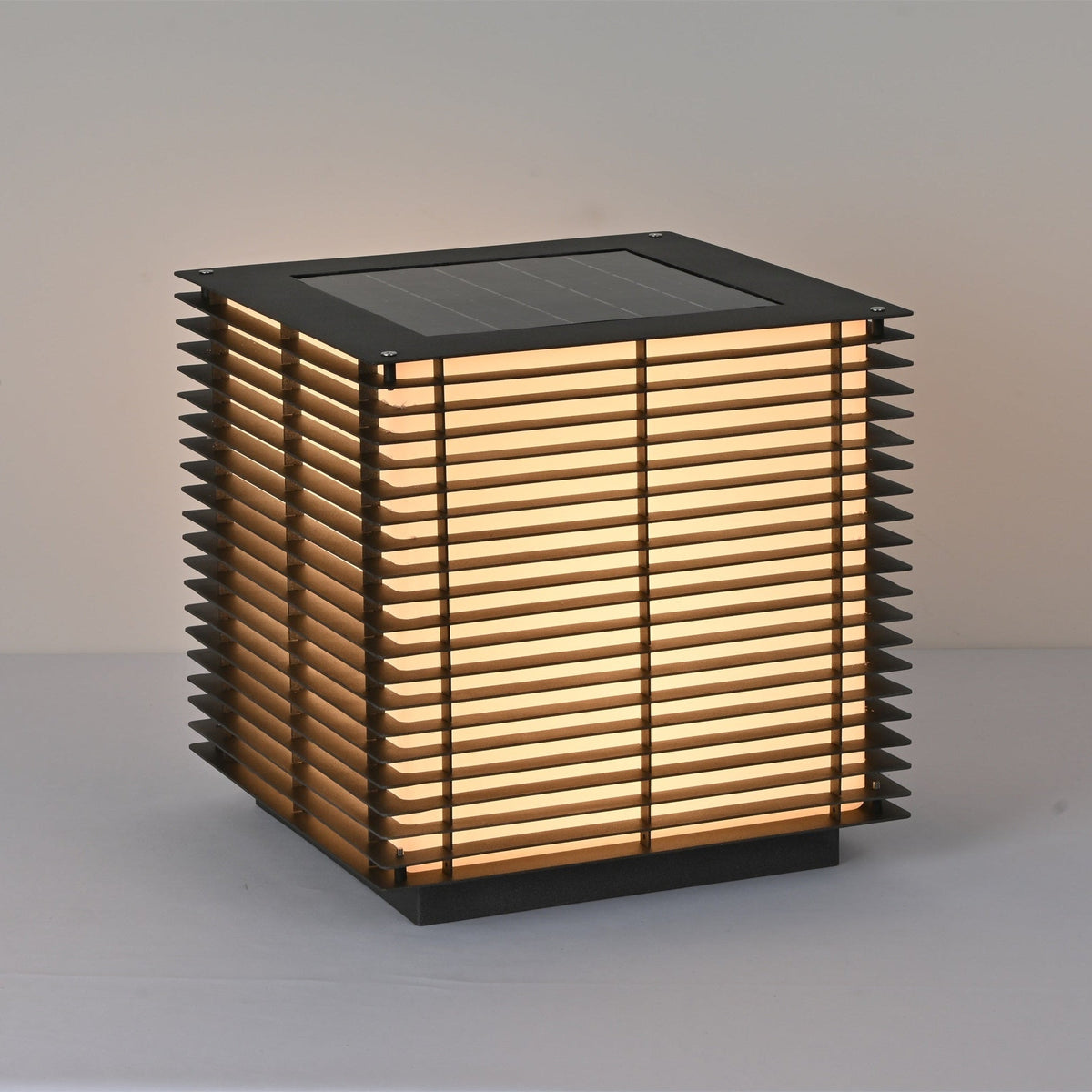 Eryon luminaria exterior Solar Grid