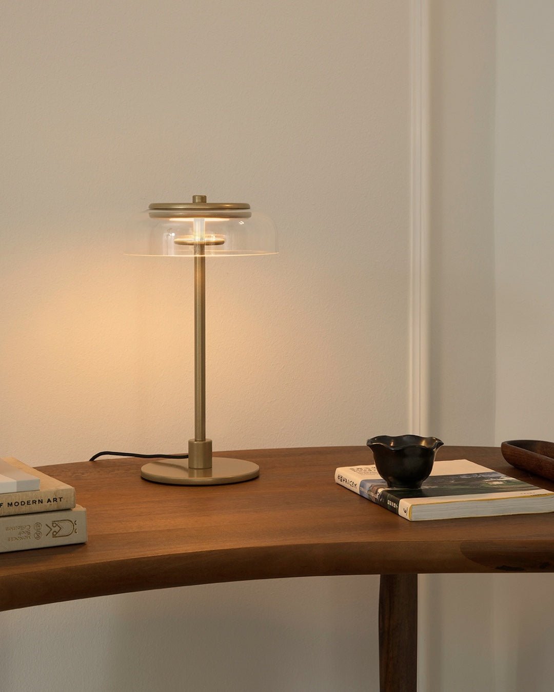 Rinelette lámpara de mesa con pantalla de vidrio transparente y base de madera