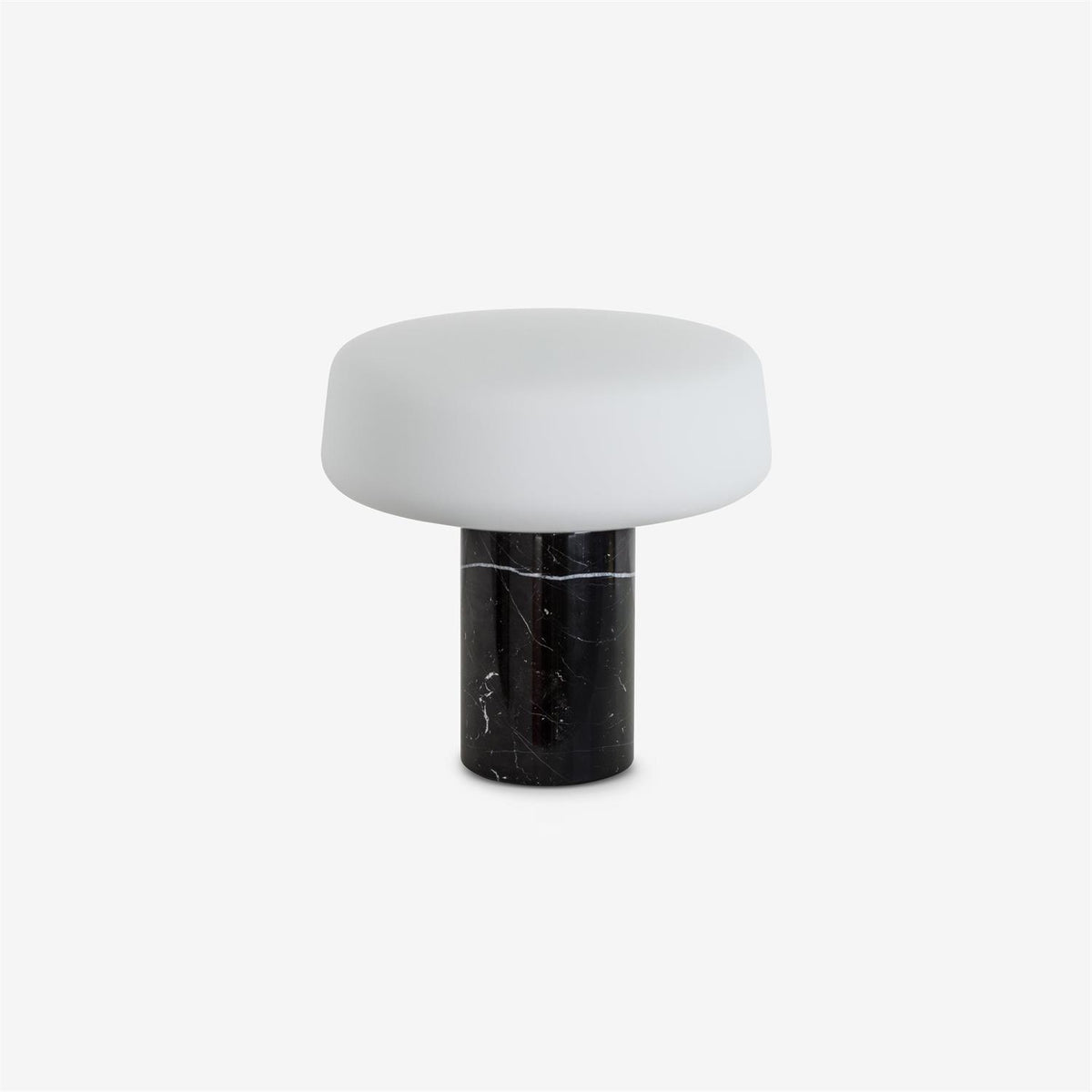 Erinilil lámpara de mesa con base de mármol