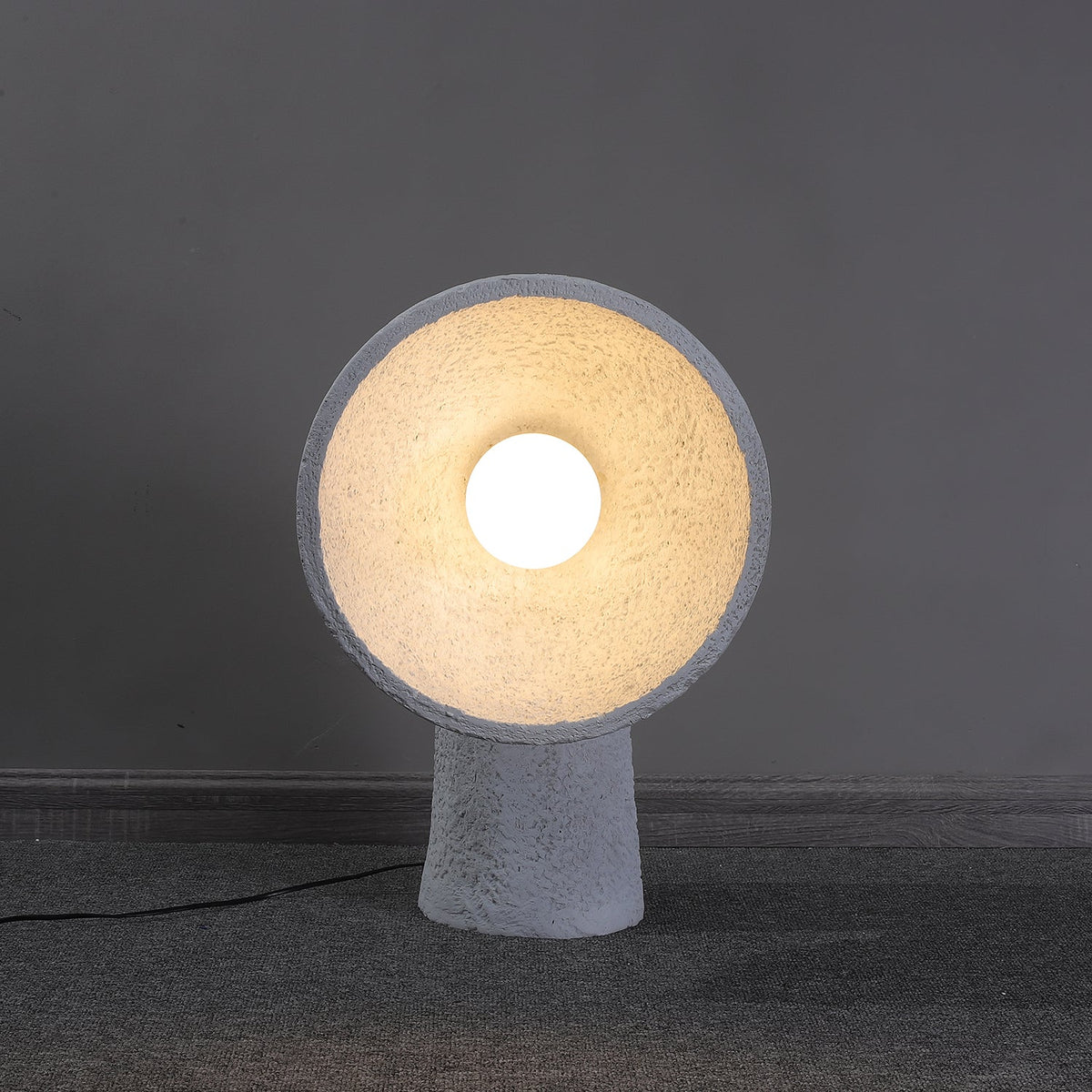 Arliris lámpara de mesa de hormigón