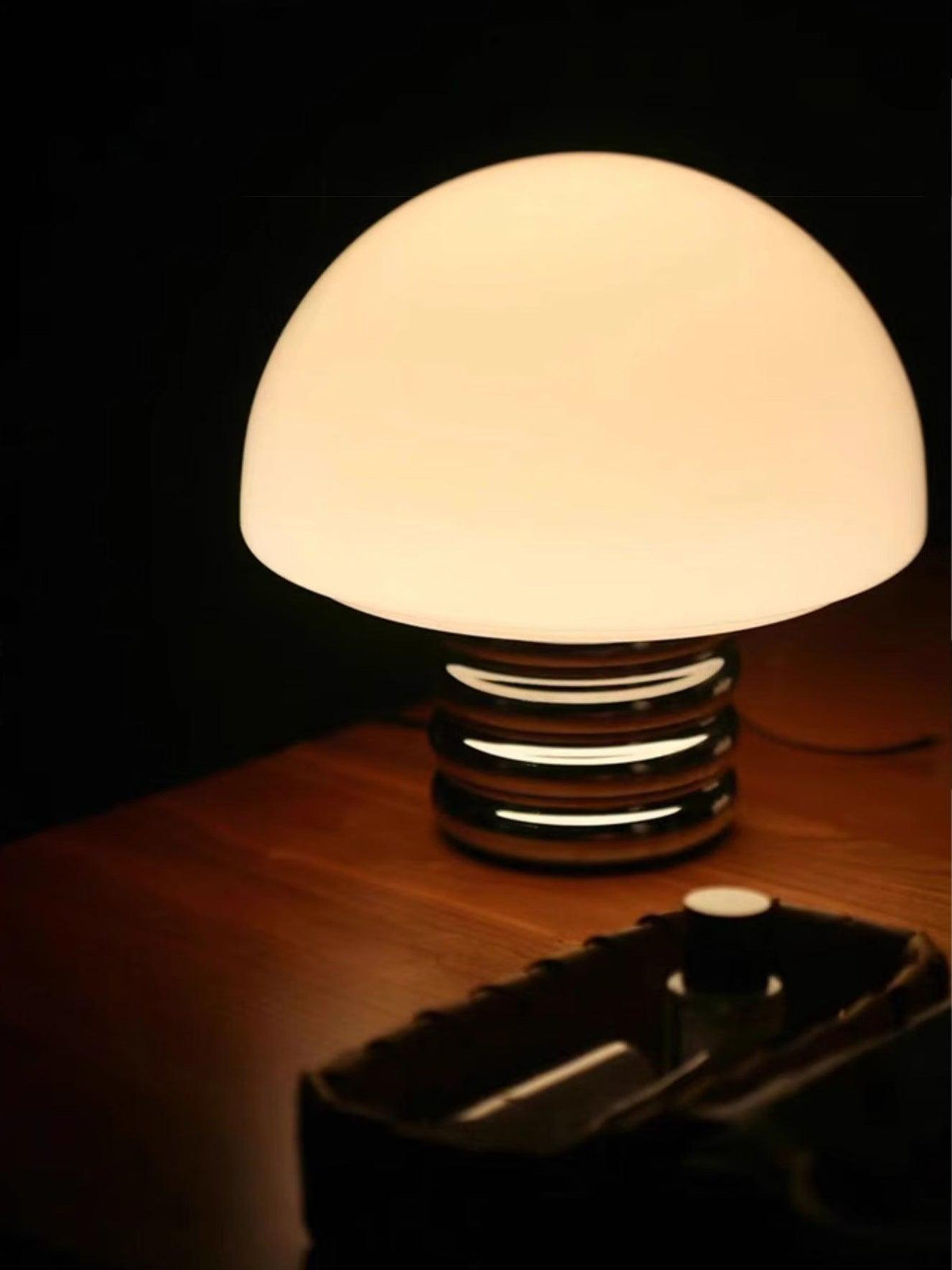 Ortvin lámpara de mesa de vidrio