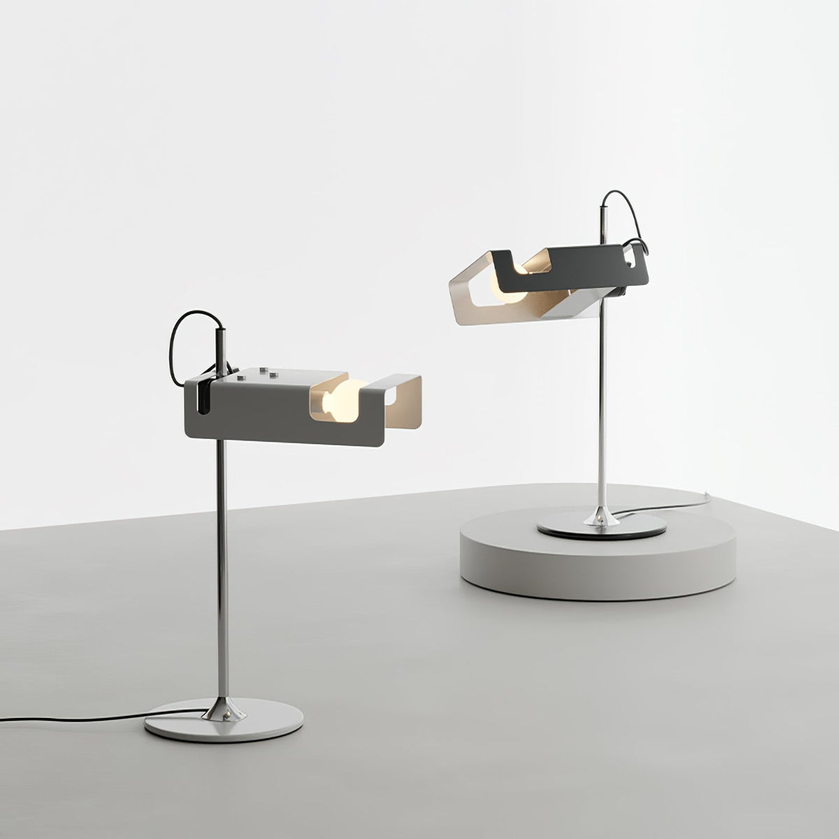 Lumousin lámpara de mesa futurista