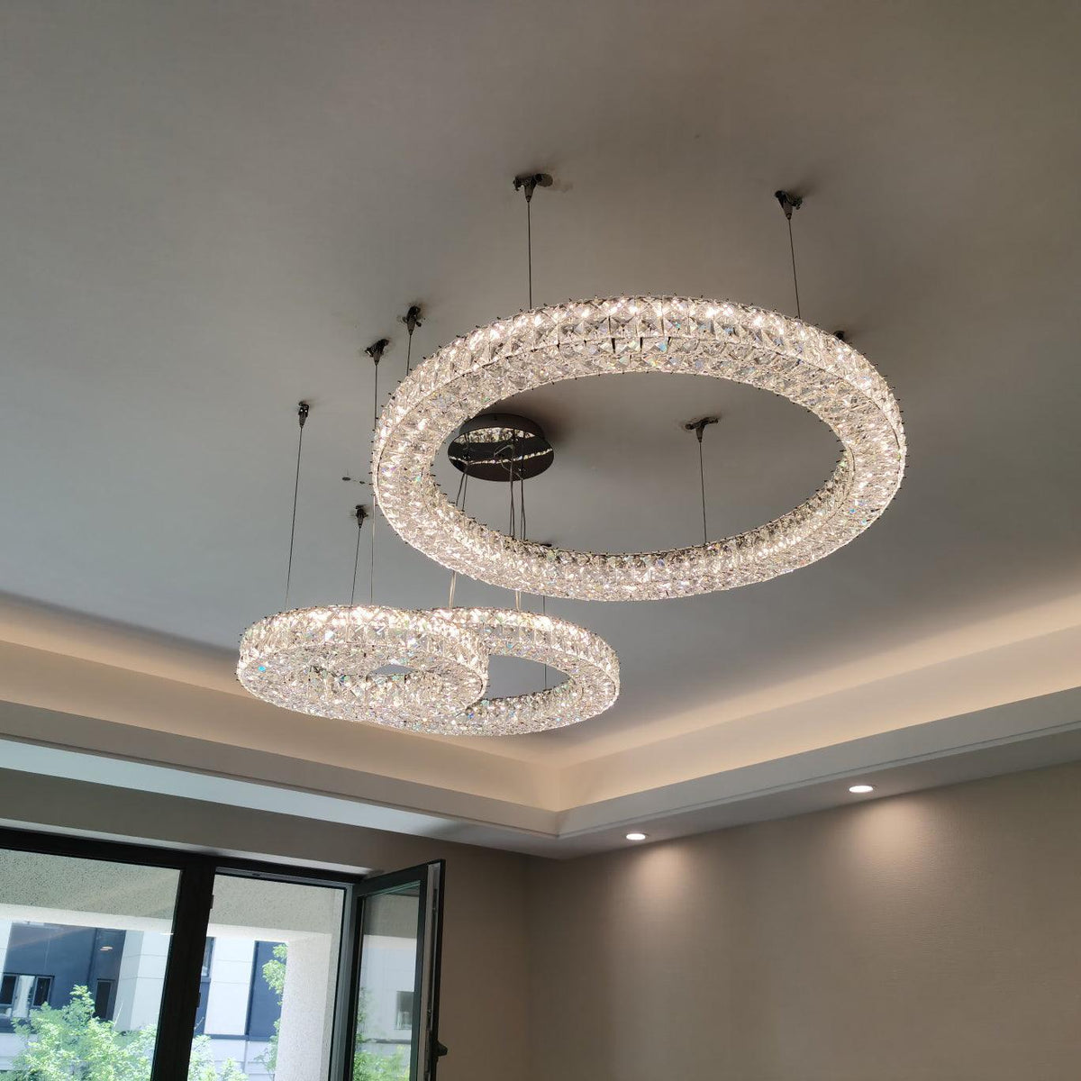 Luxerian lámpara de araña anillos de cristal Spiridon Luxe