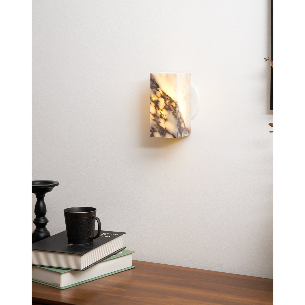 Neranina aplique de pared de mármol
