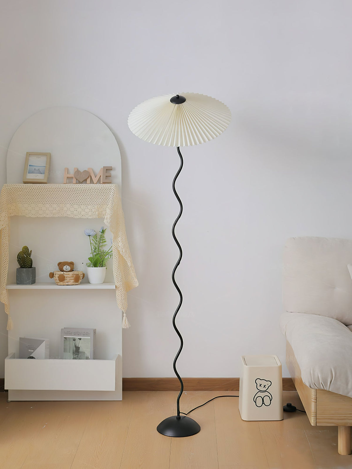 Lioraven lámpara de pie minimalista de tejido