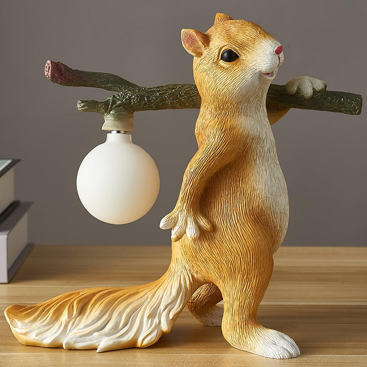 Squirrel lámpara de mesa