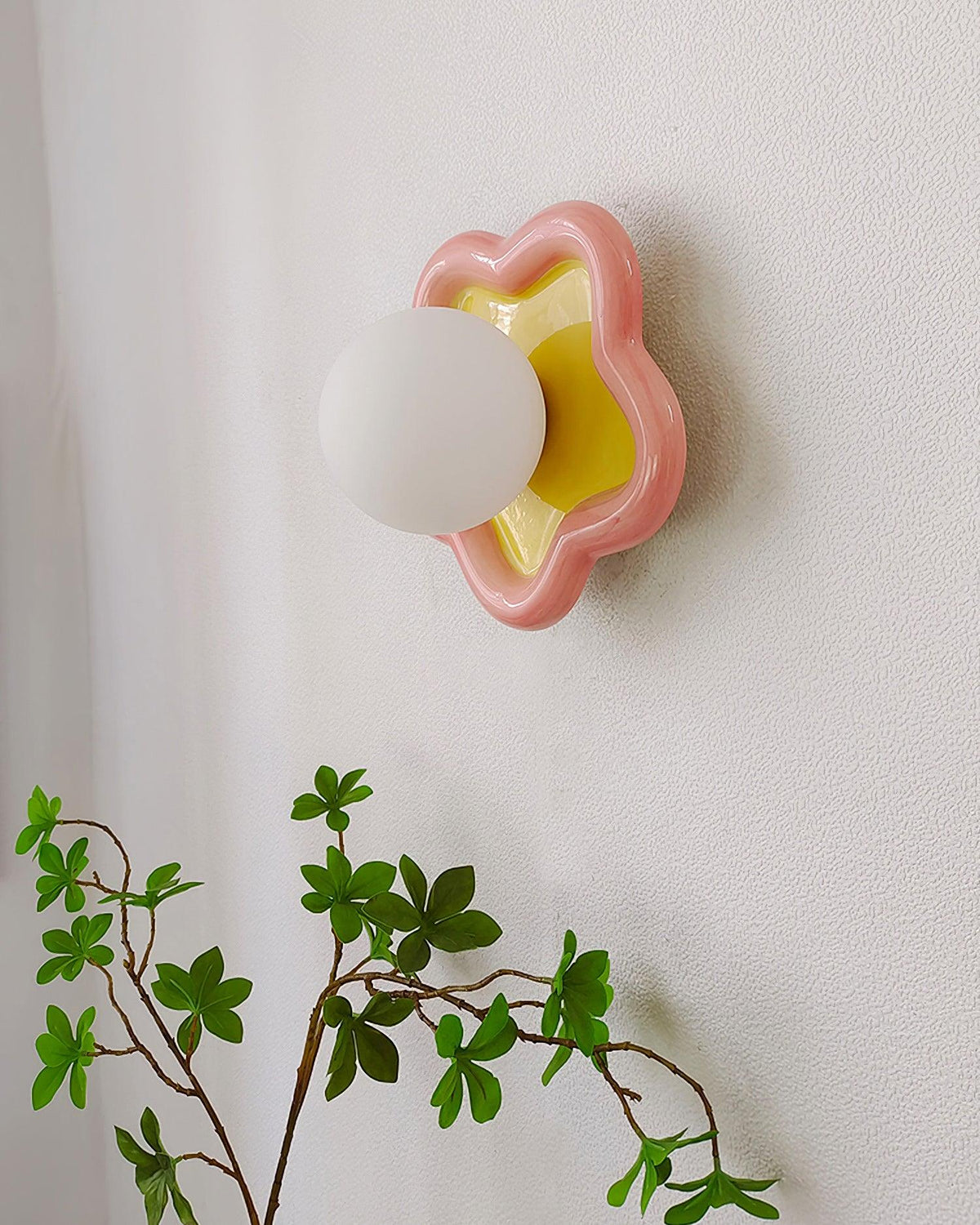 Petani aplique de pared rosa y amarillo forma flor